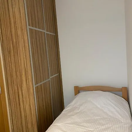 Npl Gorstak 3/12 Apartment *